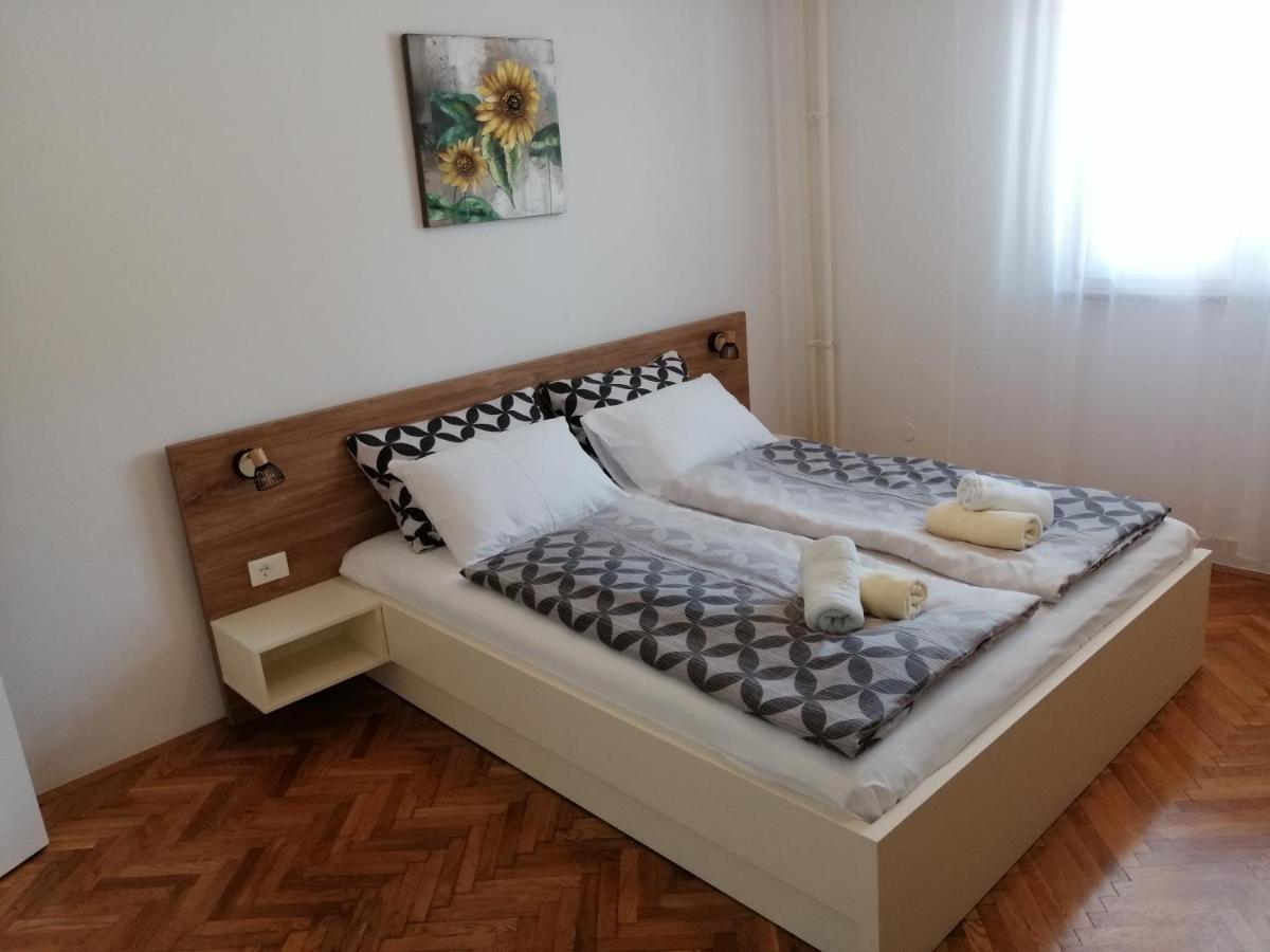 Apartmani Darko Ровінь Екстер'єр фото